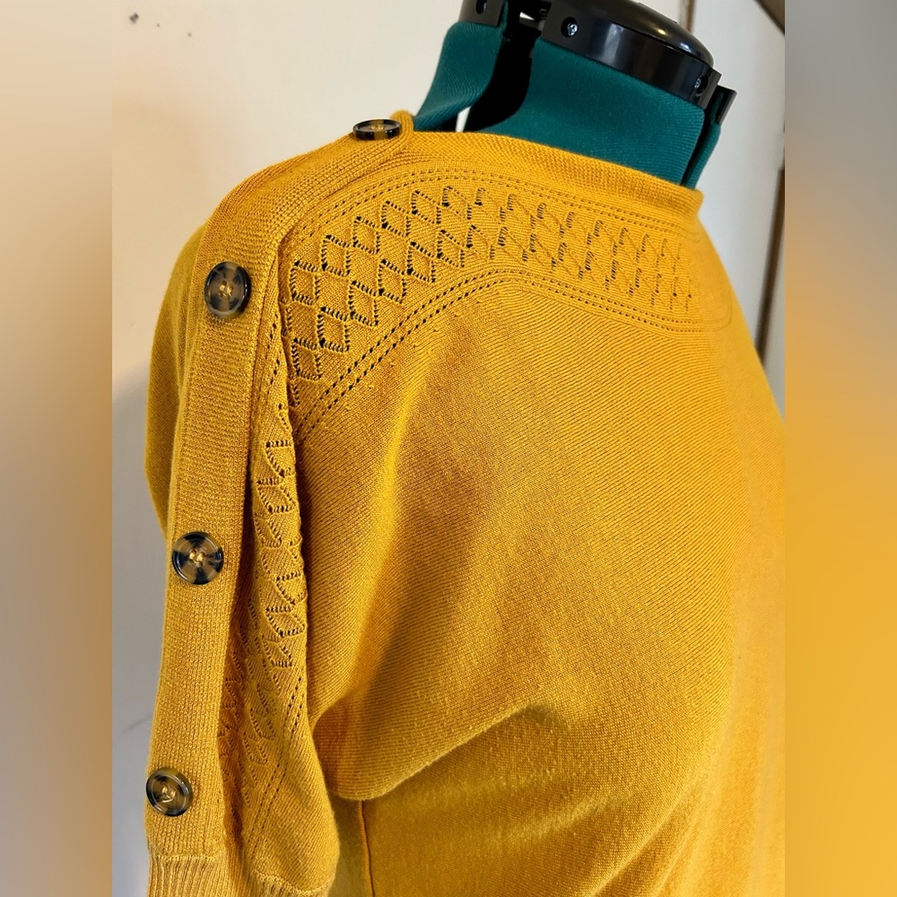 Cable & Gauge Mustard Yellow Button Shoulder Sweater XL Lightweight Knit Top